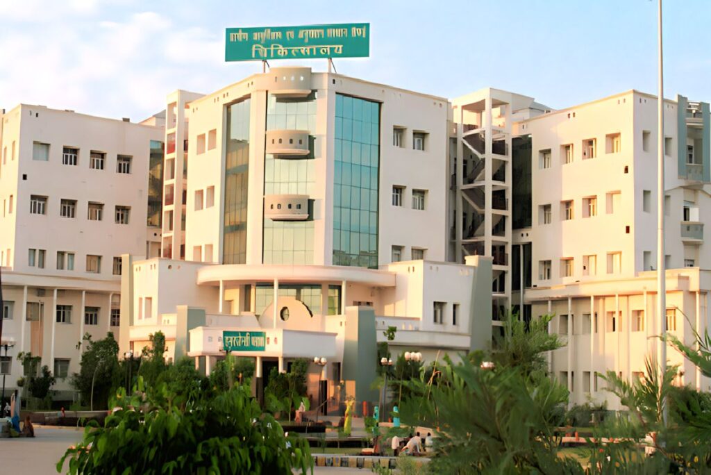 Top 5 Govt. Pharmacy colleges in UP